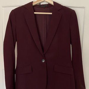 Theory Blazer in Aubergine